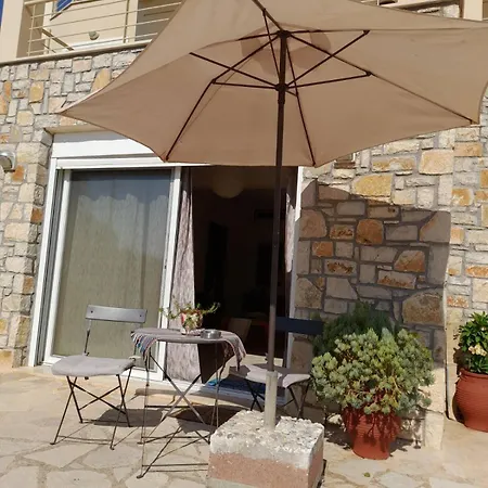 Persa Apartment